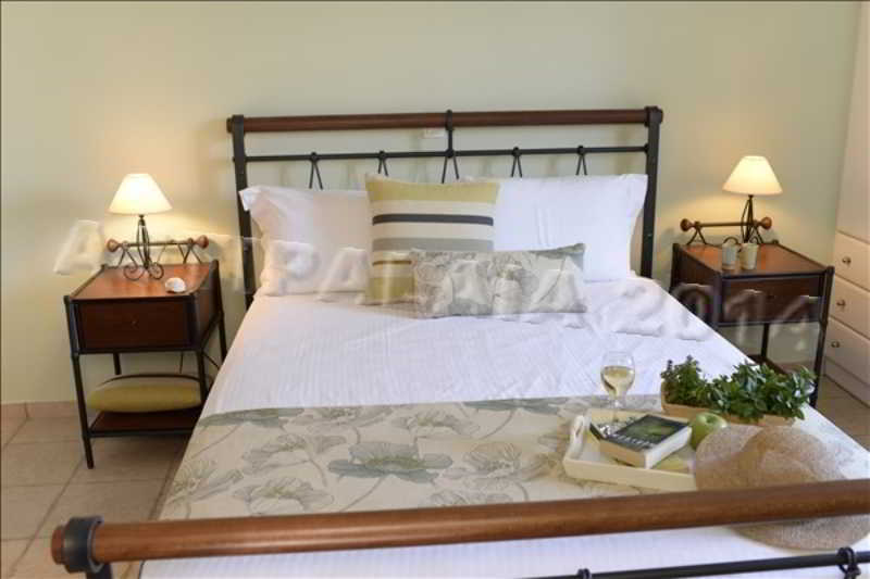 Mouras Resort Livadi  Ngoại thất bức ảnh